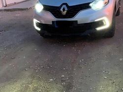 Grigio Usata 2019 Renault Captur SUV | 12.000 € (Buon prezzo)