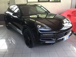 Nero Usata 2022 Porsche Cayenne Platinum Edition SUV | 82.000 € (Buon prezzo)