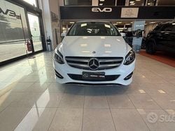 Bianco Usata 2015 Mercedes B180 Monovolume | 11.900 € (Buon prezzo)