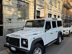 Usata 2010 Land Rover Defender Station wagon | 37.500 € (Molto cara)