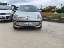 Grigio Usata 2013 VW up! Due volumi | 6400 € (Buon prezzo)