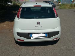 Bianco Usata 2016 Fiat Punto Evo Due volumi | 4490 € (Ottimo prezzo)