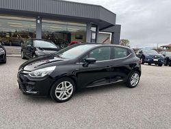 Nero Usata 2019 Renault Clio IV Tre volumi | 11.200 € (Cara)