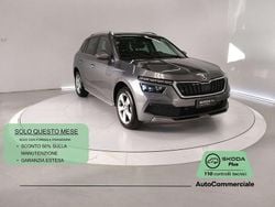 Grigio scuro Usata 2023 Skoda Kamiq Style SUV | 18.800 € (Buon prezzo)
