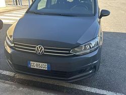 Usata 2021 VW Touran Business Monovolume | 30.000 € (Molto cara)