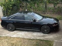 Usata 2016 Audi A8 Tre volumi | 24.900 €