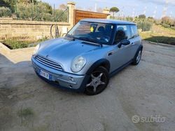 Grigio Usata 2003 Mini One D Due volumi | 3300 € (Buon prezzo)