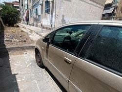 Usata 2009 Lancia Musa Monovolume | 2500 € (Ottimo prezzo)