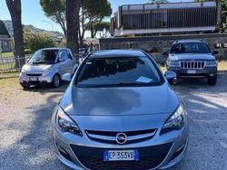 Grigio Usata 2014 Opel Astra Station wagon | 3600 € (Buon prezzo)