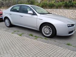 Grigio Usata 2006 Alfa Romeo 159 Distinctive Tre volumi | 3499 € (Buon prezzo)