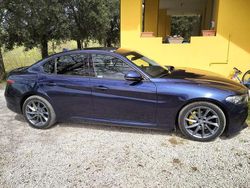 Blu/azzurro Usata 2017 Alfa Romeo Giulia Super Tre volumi | 15.500 € (Buon prezzo)