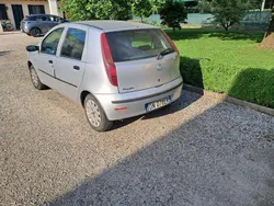 Grigio Usata 2008 Fiat Punto Classica Due volumi | 2000 € (Ottimo prezzo)