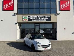 Bianco Usata 2017 Opel Adam Rocks Rocks Due volumi | 8900 € (Buon prezzo)