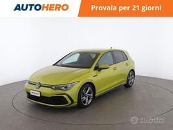 Giallo Usata 2021 VW Golf VIII R-line Tre volumi | 24.399 € (Buon prezzo)