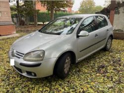 Grigio Usata 2004 VW Golf V Tre volumi | 1200 €