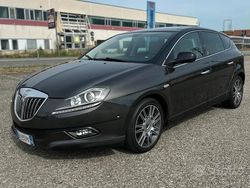 Grigio Usata 2010 Lancia Delta Due volumi | 4500 € (Cara)