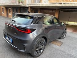 Grigio Usata 2025 Lexus LBX SUV | 31.900 €