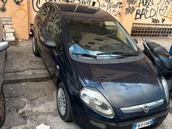 Blu/azzurro Usata 2012 Fiat Punto Evo Due volumi | 3000 € (Ottimo prezzo)