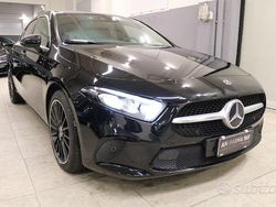 Nero Usata 2020 Mercedes A180 Executive Tre volumi | 18.400 € (Super prezzo)
