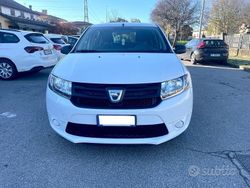 Bianco Usata 2014 Dacia Sandero Ambiance Tre volumi | 3950 € (Ottimo prezzo)