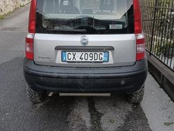 Grigio Usata 2004 Fiat Panda 4x4 Due volumi | 4900 €