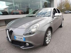 Grigio Usata 2017 Alfa Romeo Giulietta Distinctive Tre volumi | 11.800 € (Buon prezzo)