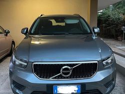 Usata 2019 Volvo XC40 Business Edition SUV | 22.000 € (Buon prezzo)