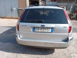 Grigio Usata 2003 Ford Mondeo Tre volumi | 1300 €