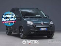 Verde Usata 2025 Fiat Panda Cross Tre volumi | 11.700 € (Buon prezzo)