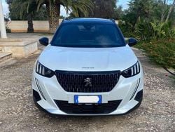 Bianco Usata 2023 Peugeot 2008 GT SUV | 25.600 € (Buon prezzo)