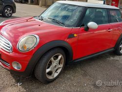 Rosso Usata 2007 Mini Cooper Chili Due volumi | 3900 € (Ottimo prezzo)