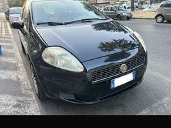 Usata 2006 Fiat Grande Punto Active Due volumi | 1450 € (Molto cara)