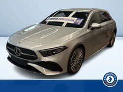 Argento metallizzato Usata 2024 Mercedes A180 Advanced Plus Tre volumi | 36.100 € (Buon prezzo)