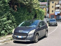 Usata 2011 Peugeot 3008 Premium Monovolume | 5600 € (Molto cara)