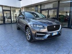 Grigio Usata 2018 Jaguar F-Pace Portfolio SUV | 18.900 € (Buon prezzo)