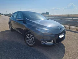 Grigio Usata 2014 Renault Mégane III GT Tre volumi | 6999 € (Buon prezzo)