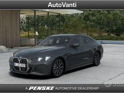 Grigio Nuova 2025 BMW 430 M Sport Coupé | 67.565 € (Cara)