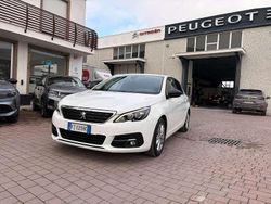 Bianco Usata 2019 Peugeot 308 Allure Tre volumi | 9500 € (Buon prezzo)