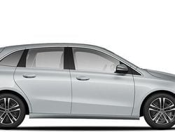 Nuova 2025 Mercedes 200 Monovolume | 48.550 € (Ottimo prezzo)