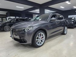 Giallo Usata 2019 Alfa Romeo Stelvio Executive SUV | 19.900 € (Ottimo prezzo)