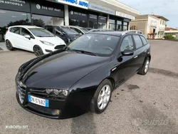 Nero Usata 2008 Alfa Romeo 159 Progression Station wagon | 2900 € (Buon prezzo)