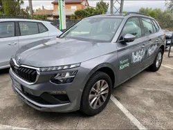Grigio metallizzato Usata 2024 Skoda Kamiq Selection SUV | 21.400 € (Ottimo prezzo)