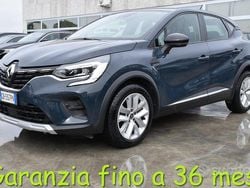 Grigio Usata 2020 Renault Captur Zen SUV | 15.700 € (Buon prezzo)