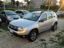 Grigio Usata 2015 Dacia Duster Station wagon | 8950 € (Buon prezzo)