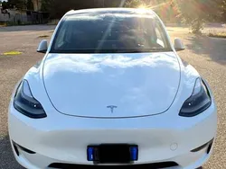 Usata 2021 Tesla Model Y Long Range SUV | 29.500 € (Buon prezzo)