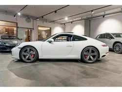 Bianco(met.) Usata 2018 Porsche 911 Due volumi | 108.900 € (Buon prezzo)