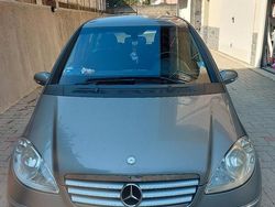 Grigio Usata 2008 Mercedes A150 Tre volumi | 4200 € (Buon prezzo)