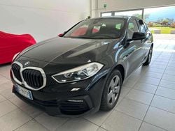 Nero Usata 2021 BMW 116 Advantage Due volumi | 22.200 € (Buon prezzo)