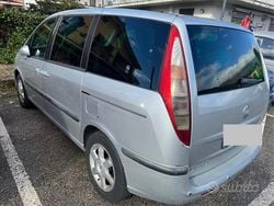 Grigio Usata 2006 Fiat Ulysse Dynamic Monovolume | 2700 € (Buon prezzo)