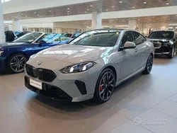 Brooklyn grey metallic Nuova 2025 BMW 220 M Sport Coupé | 43.900 € (Ottimo prezzo)